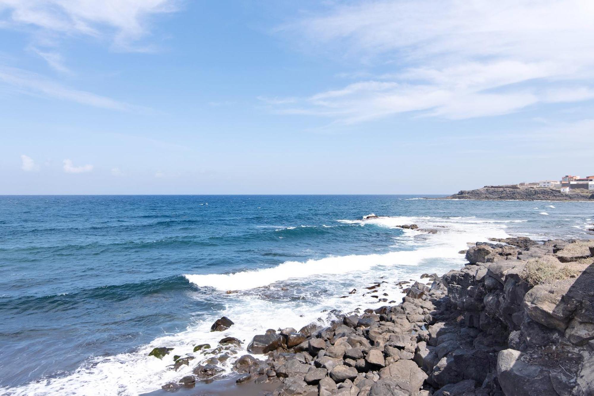 Appartamento Playa Del Hombre Esterno foto